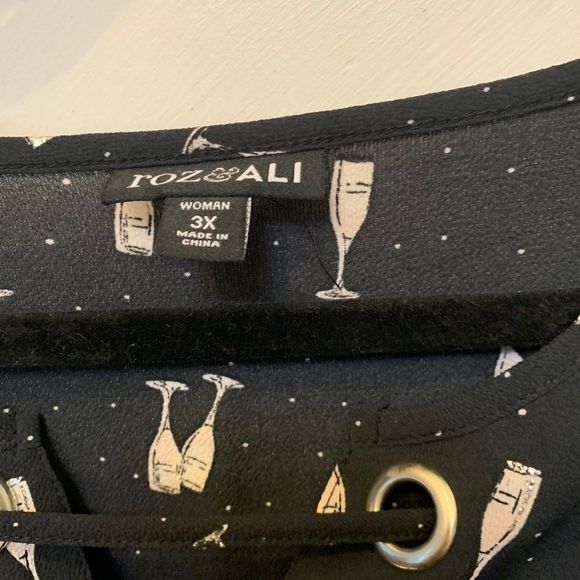 Roz & Ali PLUS Womens Champagne Printed Shirt - Picture 4 of 4